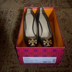 Work like one or 2 times, to small for me my feet grew